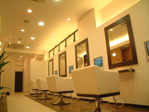 (��)CREATIVE DESIGN